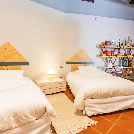 펜션 La Campidanese 몬세라토